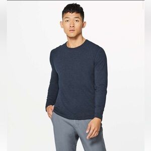 Lululemon 5 Year Basic Long Sleeve Shirt in Heathered Nautical Navy Blue size M